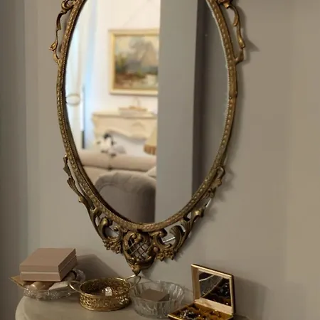 Vintage Vis-a-vis Park Tower